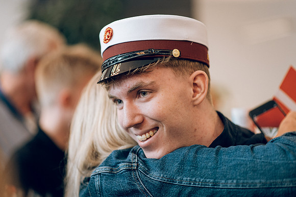 _7809156
